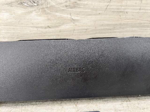 OEM BMW G20 330 M340 Front Knee Lower Dash Airbag Passenger Side Black
