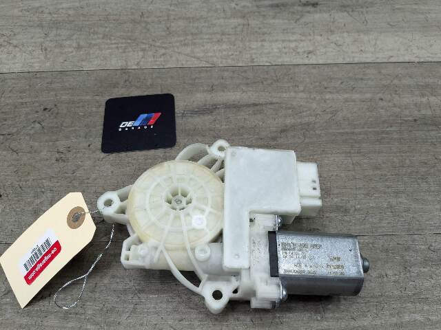 19-24 OEM BMW G20 330 340 Front Left Driver Side Door Window Regulator Motor