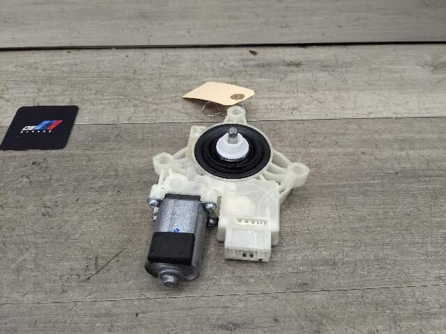 19-24 OEM BMW G20 330 340 Rear Left Driver Side Door Window Regulator Motor