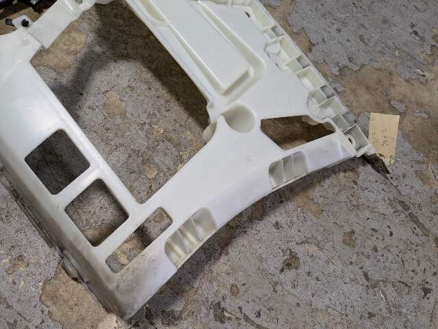 19-21 OEM BMW G20 M340 REAR Right Passenger Side Bumper Guide Bracket Mount