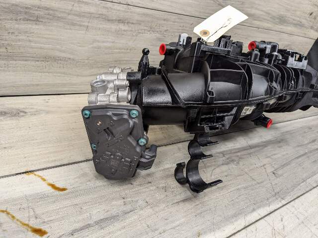 18-24 OEM BMW G01 G20 G22 G23 G26 G30 330 430 530 X3 Engine B46 Intake Manifold