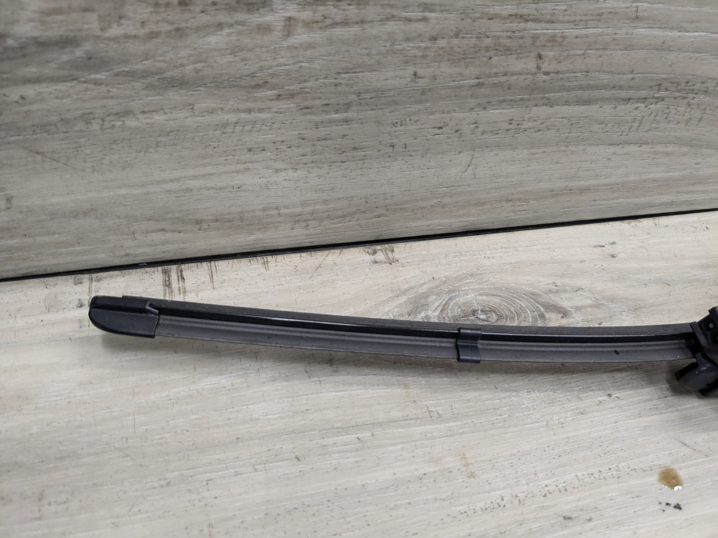 19-23 OEM BMW G20 330 M340 Windshield Right Passenger Side Wiper Arm w/ Blade