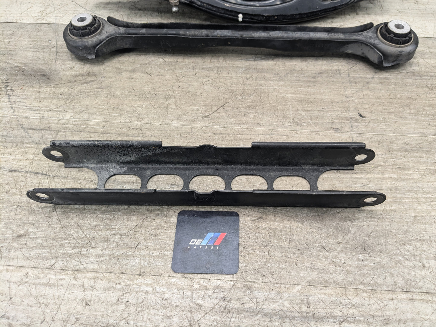 BMW E88 E90 E92 Rear Right Lower Upper Suspension Control Arm Wishbone SET