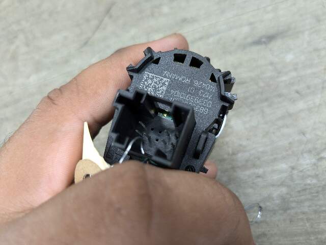17-23 OEM BMW G30 G32 530 540 M550 Engine Start Stop Button Push Dash Switch