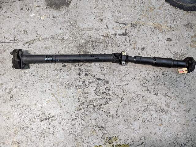 18-20 OEM BMW G30 M550 AWD Rear Drive Shaft Driveshaft Propeller