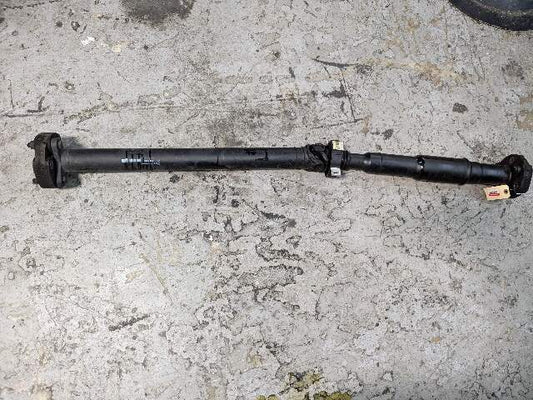 18-20 OEM BMW G30 M550 AWD Rear Drive Shaft Driveshaft Propeller