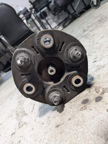 18-20 OEM BMW G30 M550 AWD Rear Drive Shaft Driveshaft Propeller