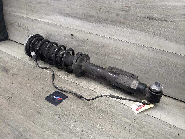 17-23 OEM BMW G30 M550 Rear Left Driver Side Strut Shock Absorber w/ Spring VDC