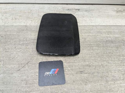 OEM BMW E90 E91 328 335 Rear Fuel Gas Tank Flap Lid Cover Cap black 2