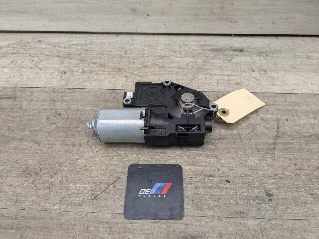 OEM BMW G30 F06 F82 F80 F13 F10 M2 M3 M4 M6 Upper Sunroof Moon Roof Motor Unit