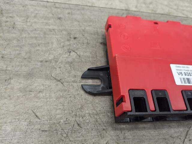 16-20 OEM BMW G11 G12 G14 G15 G16 G30 B+ Junction Terminal Power Relay Fuse Box