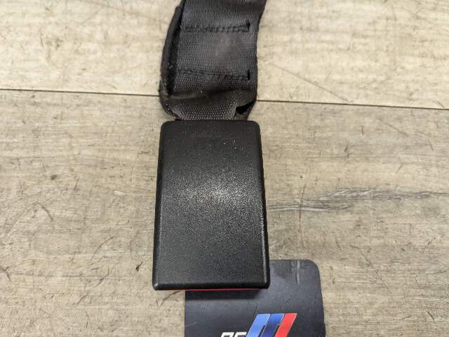 OEM BMW F90 M5 G30 530 540 M550 Rear Center Middle Seatbelt Seat Belt Buckle