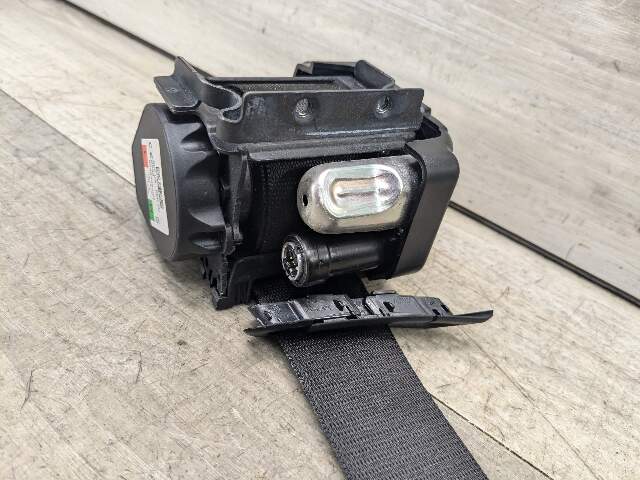 OEM BMW F90 M5 G30 530 540 Rear Left Right Upper Seatbelt Seat Belt Retractor