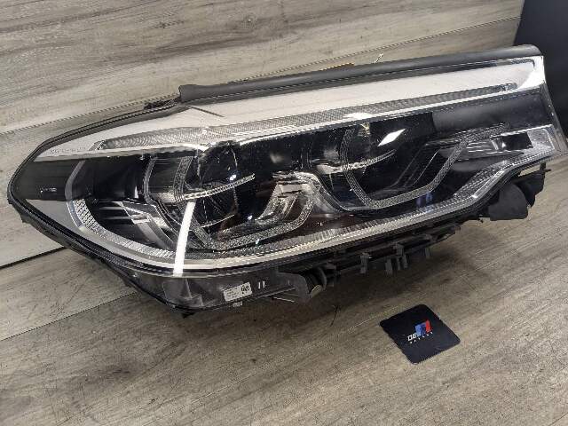 17-20 OEM BMW F90 G30 540 M550 M5 Right Passenger ICON LED Adaptive Headlight