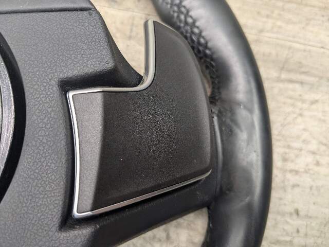 *OEM BMW F90 M5 G30 530 540 M550 M SPORT Leather Steering Wheel w/ Shifters