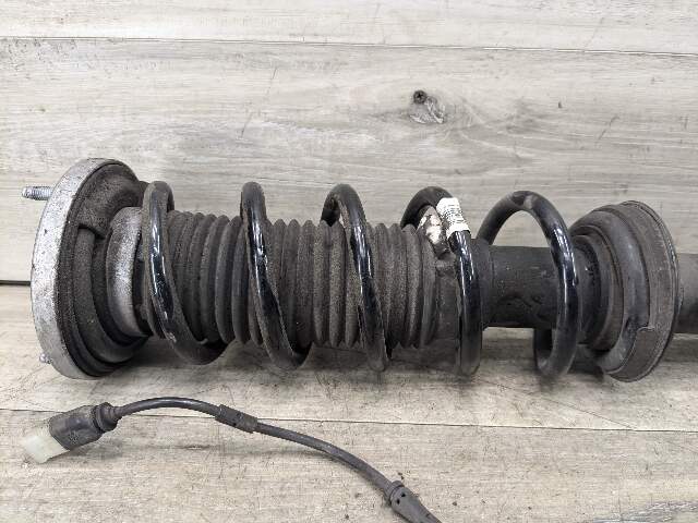 OEM BMW G30 M550 Front Rear Pasenger Side Strut Shock Absorber w/ Spring VDC
