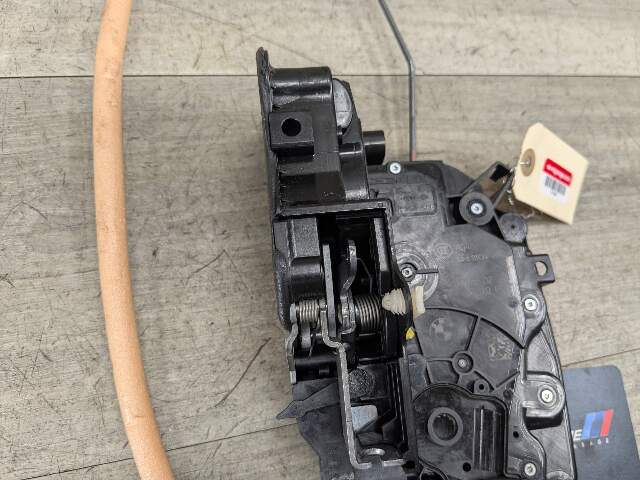OEM BMW G05 G06 G07 G12 G16 G30 Rear RIGHT Door Soft Lock System Latch Actuator