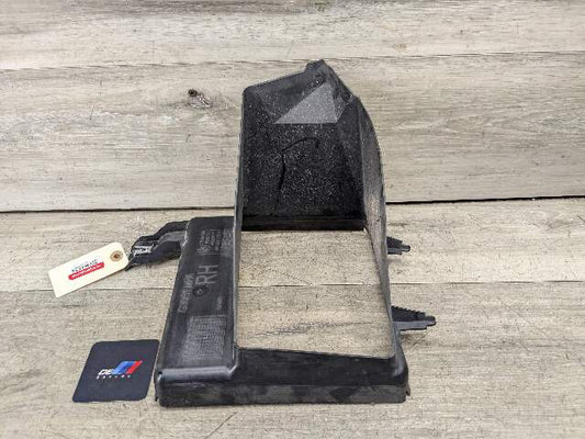 OEM BMW G30 M550 M SPORT Right Passenger Side Radiator Cooling Air Duct Vent