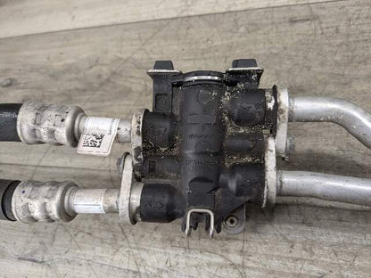 16-19 OEM BMW F90 G12 750 G30 M550 AT Transmission Oil Cooler Line Return Flow