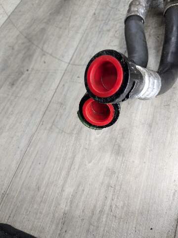 16-19 OEM BMW F90 G12 750 G30 M550 AT Transmission Oil Cooler Line Return Flow