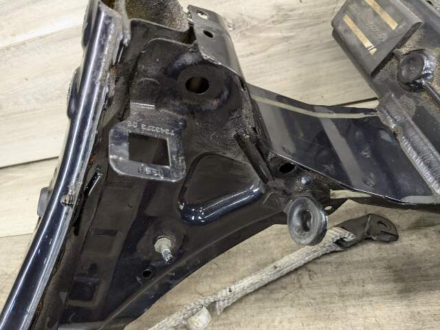 OEM BMW G30 530 540 M550 Front Left Driver Side Apron CUT Supporting Strut