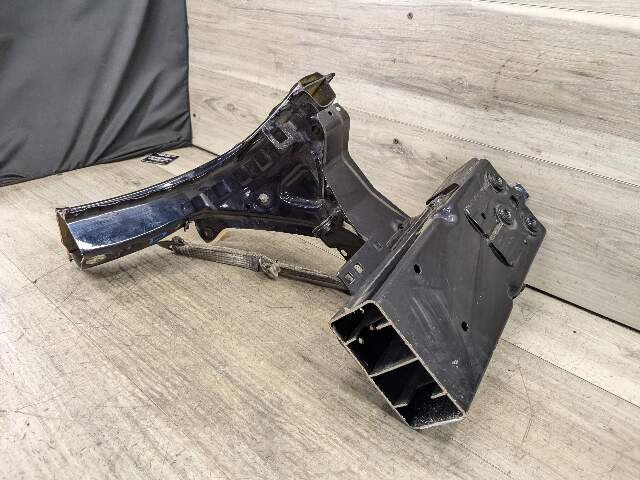 OEM BMW G30 530 540 M550 Front Left Driver Side Apron CUT Supporting Strut