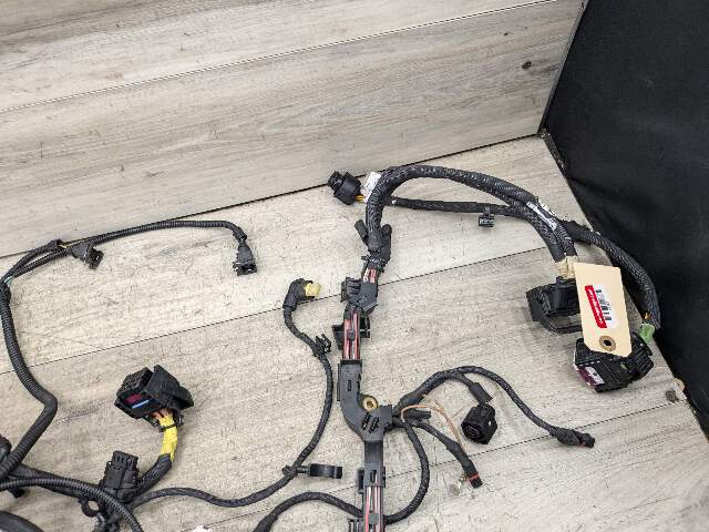 OEM BMW G11 G12 750 G30 M550 AWD Engine N63R Wiring Wire Harness Module 5-8