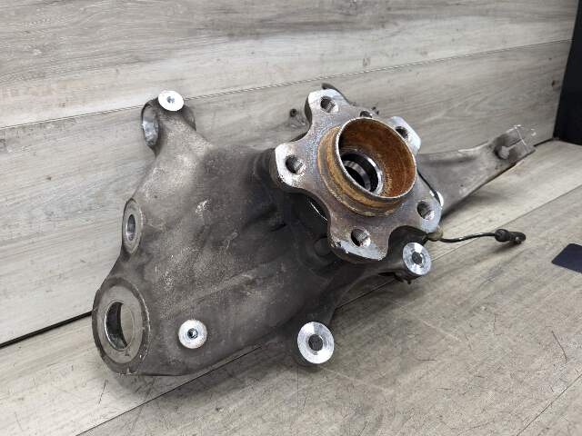 17-20 OEM BMW G30 530 540 550 AWD Front Left Hub Spindle Knuckle Wheel Bearing