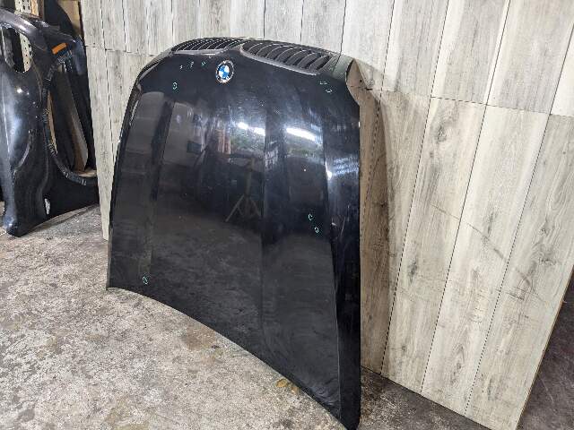DINGS* 10-13 OEM BMW E70 X5 E71 X6 Hood Bonnet Panel Black 668