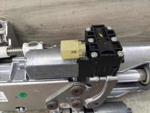 OEM BMW G12 G30 530 540 M550 740 750 Power Adjustment Steering Column w/ Motor