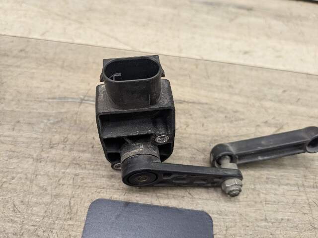 OEM BMW F30 F80 G30 G20 M3 Fronr Rear Left Right Suspension Height Level Sensor
