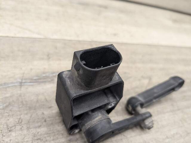 OEM BMW F30 F80 G30 G20 M3 Fronr Rear Left Right Suspension Height Level Sensor