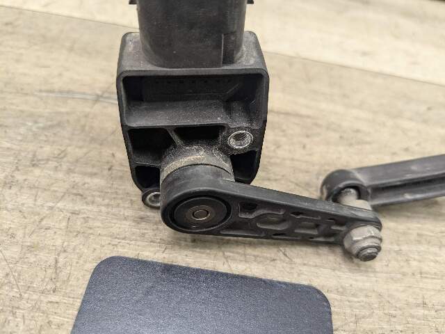 OEM BMW F30 F80 G30 G20 M3 Fronr Rear Left Right Suspension Height Level Sensor
