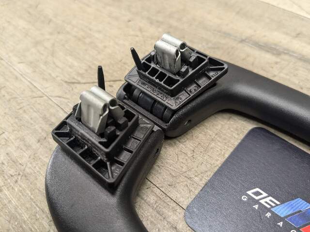 17-23 OEM BMW G30 520 530 540 M550 Interior Roof Top Grab Handle SET Black