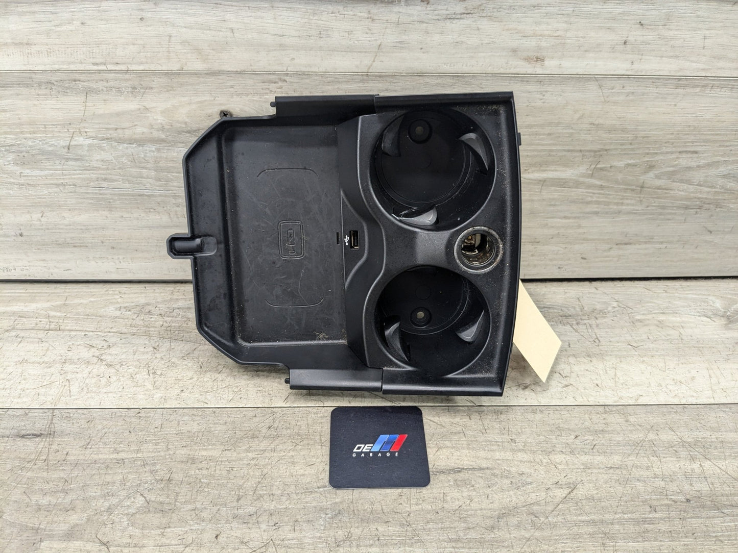 17-23 OEM BMW G30 540I Center Console Cup Holder Wireless Phone Device Charger