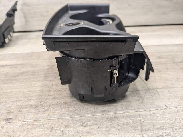 17-23 OEM BMW G30 540I Center Console Cup Holder Wireless Phone Device Charger