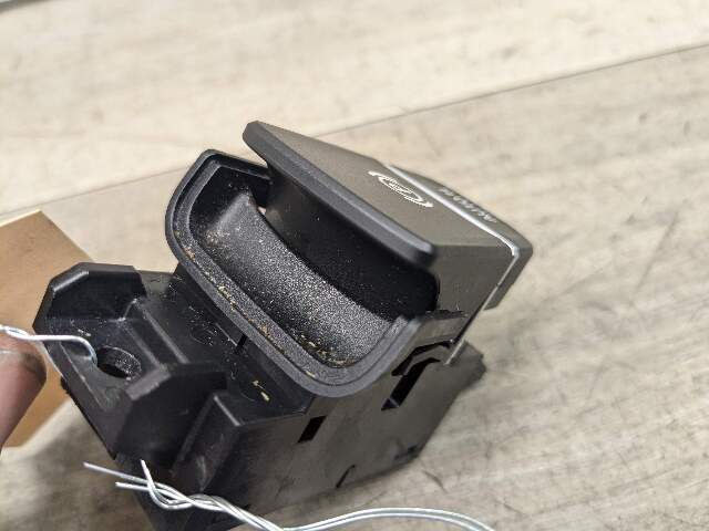 OEM BMW F90 M5 G01 G02 G30 530 540 M550 X3 Parking Brake Auto Hold Switch BLACK