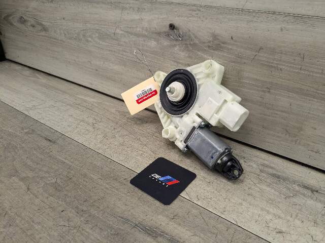 17-22 OEM BMW F90 M5 G30 Rear Right Passenger Side Door Window Regulator Motor