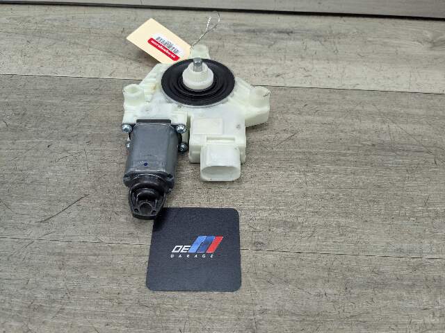 17-22 OEM BMW F90 M5 G30 Rear Right Passenger Side Door Window Regulator Motor