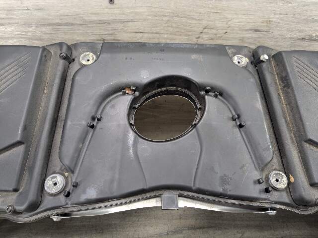 16-19 OEM BMW G30 G11 G12 M550 750 AWD AirBox Filter Cleaner Intake Muffler N63R