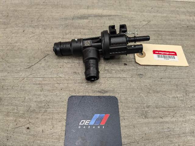 OEM BMW G01 G02 G05 G12 G20 G30 Fuel Tank Vapor Breather Valve B46 B58