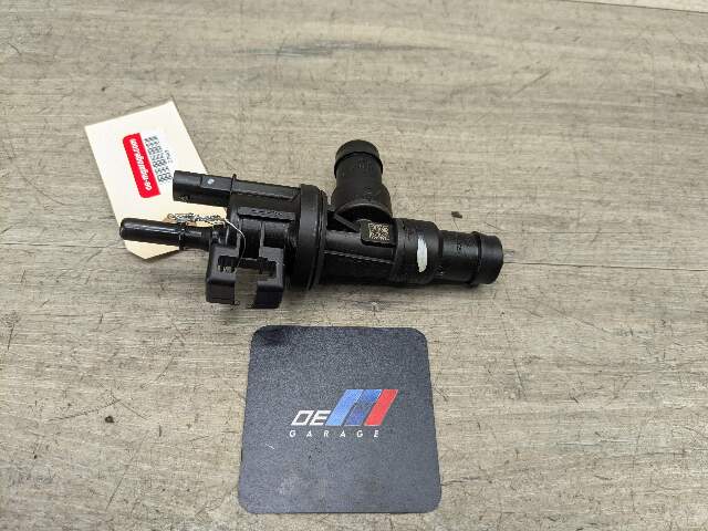 OEM BMW G01 G02 G05 G12 G20 G30 Fuel Tank Vapor Breather Valve B46 B58