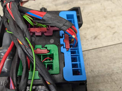 17-21 OEM BMW G30 F90 M5 G11 G12 G14 G15 Rear Power Distribution Fuse Box