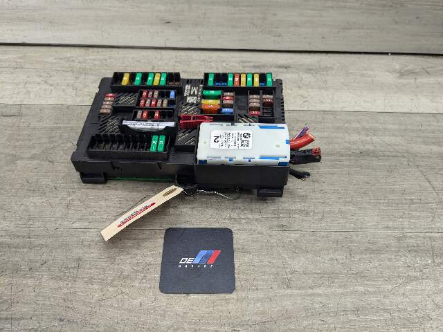 17-21 OEM BMW G30 F90 M5 G11 G12 G14 G15 Rear Power Distribution Fuse Box