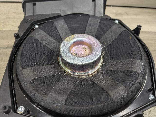 16-19 OEM BMW G30 G12 F90 Front Left Sub Subwoofer Audio Speaker Harman Kardon