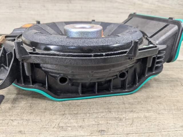 16-19 OEM BMW G30 G12 F90 Front Left Sub Subwoofer Audio Speaker Harman Kardon