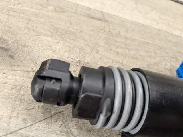 OEM BMW G30 F90 M5 530 540 M550 Rear Right Trunk Tailgate Shock Hatch Strut