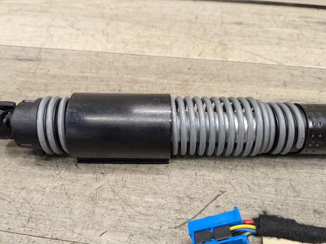 OEM BMW G30 F90 M5 530 540 M550 Rear Right Trunk Tailgate Shock Hatch Strut