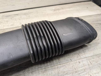 16-19 OEM BMW G11 G12 G30 750 Front Right Side Air Duct Intake Tube N63 Engine