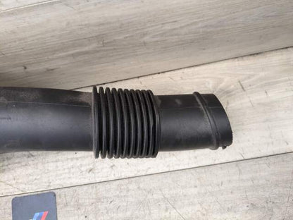 16-19 OEM BMW G11 G12 G30 750 Front Right Side Air Duct Intake Tube N63 Engine